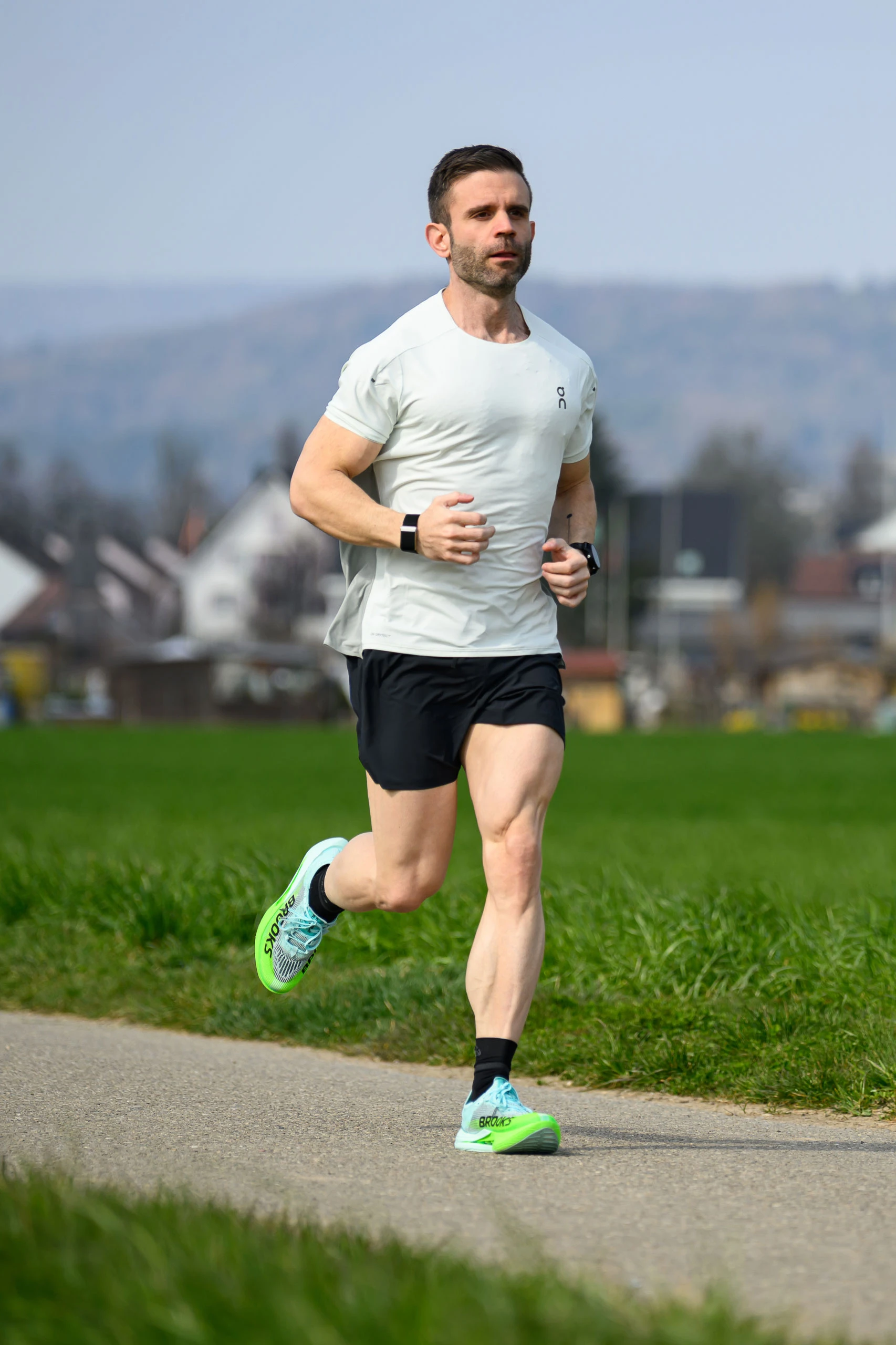 Marco Laterza beim Laufen, Hybrid Athlet